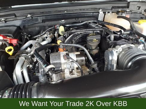 Used 2022 Jeep Wrangler Unlimited Sahara image 24