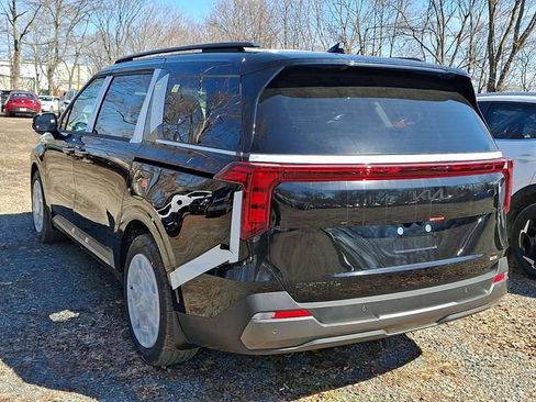 New 2026 Kia Carnival SX FWD image 2