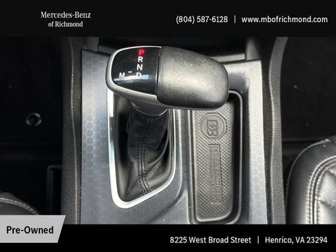Used 2016 Dodge Charger SRT w/ Harman/Kardon Audio Group RWD image 19