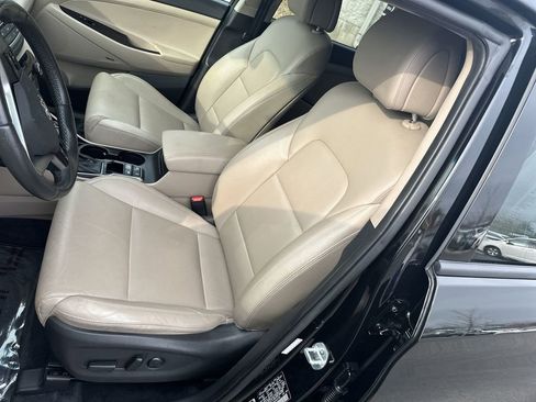 Used 2018 Hyundai Tucson Limited w/ Ultimate Package 02 image 13