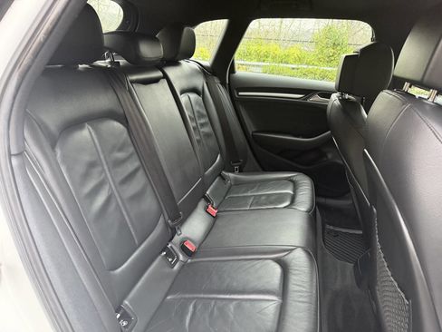 Used 2016 Audi A3 e-tron Premium w/ Audi MMI Navigation Plus image 29