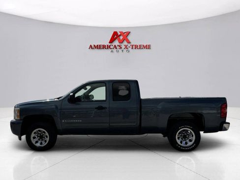 Used 2009 Chevrolet Silverado 1500 LS RWD image 2