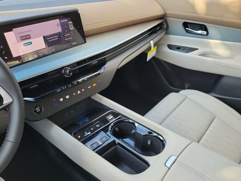 New 2026 Nissan Murano Platinum w/ Cargo Package AWD/4WD image 29