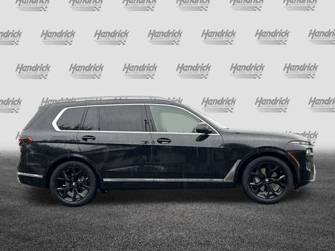 Certified 2025 BMW X7 xDrive40i image 3