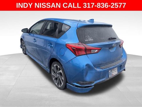 Used 2016 Scion iM image 2