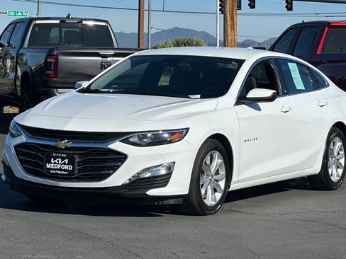 Used 2023 Chevrolet Malibu LT FWD image 9