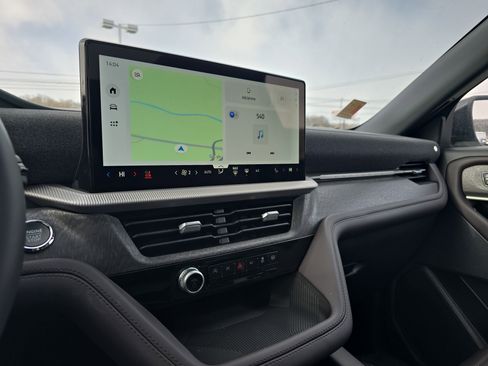 New 2026 Ford Explorer Platinum image 24