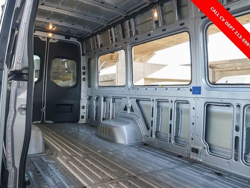 Used 2024 Mercedes-Benz Sprinter 3500 image 5