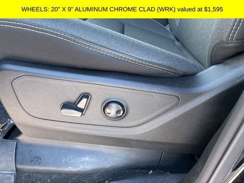 Used 2022 RAM 1500 Big Horn AWD/4WD image 6