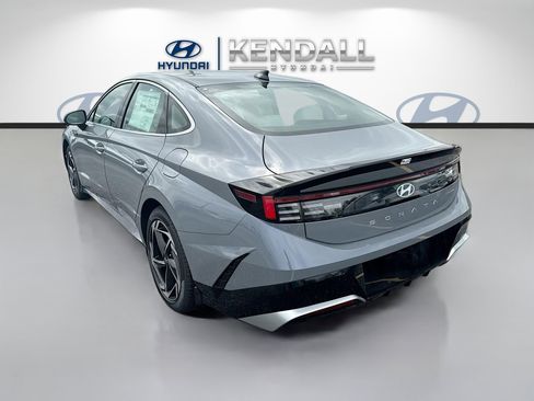 New 2026 Hyundai Sonata SEL FWD image 4