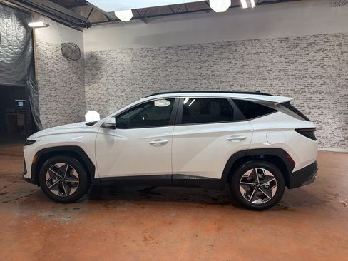 Used 2026 Hyundai Tucson SEL FWD image 4
