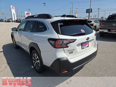 Used 2023 Subaru Outback Premium AWD/4WD image 26