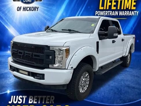 Used 2019 Ford F250 XL w/ STX Appearance Package AWD/4WD image 1