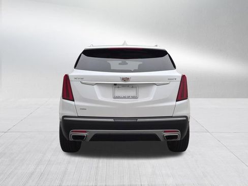 Certified 2023 Cadillac XT5 Premium Luxury w/ LPO, Floor Liner Package AWD/4WD image 6