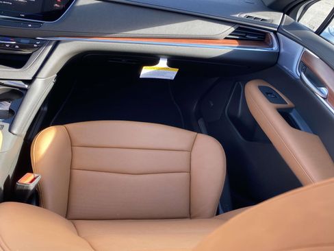 New 2025 Cadillac XT5 Premium Luxury w/ Technology Package image 29