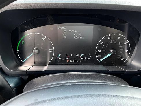 Used 2024 Ford Maverick XLT image 23