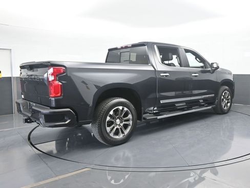 Used 2022 Chevrolet Silverado 1500 High Country image 6