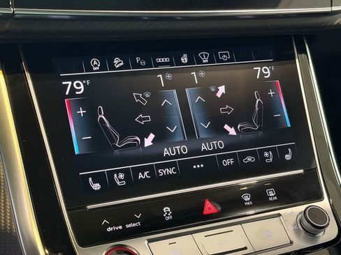 New 2026 Audi RS Q8 performance image 29