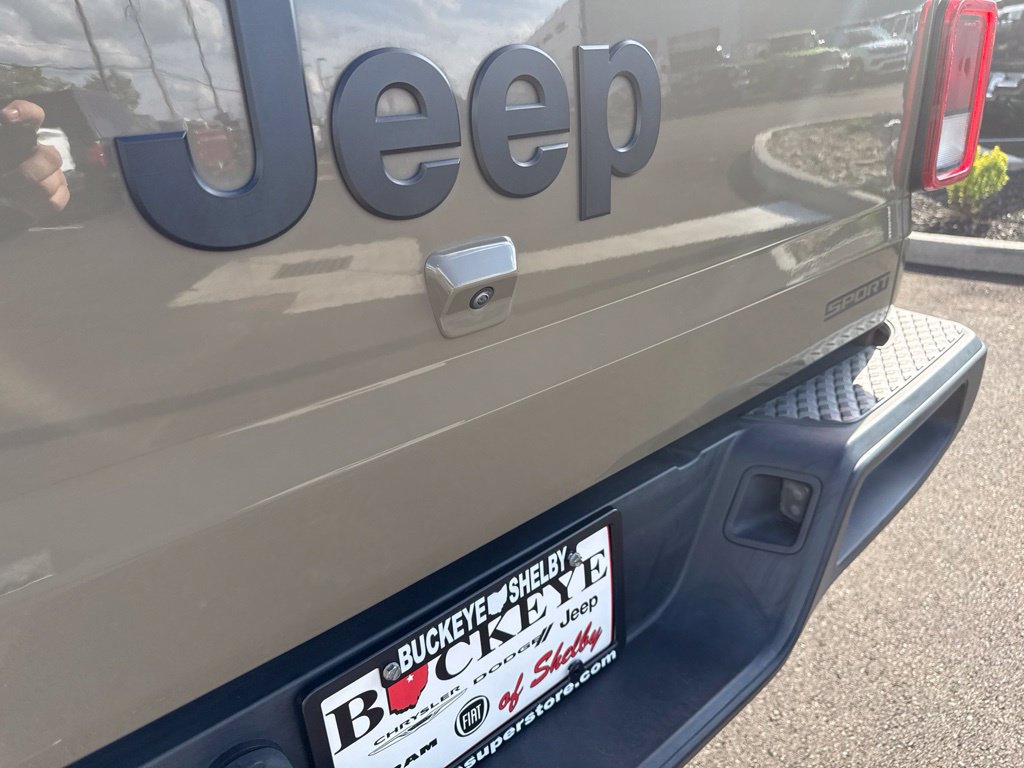 Certified 2020 Jeep Gladiator Sport w/ Quick Order Package 23S AWD/4WD image 17