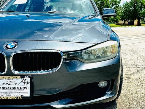 Used 2013 BMW 328i Sedan RWD image 6