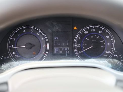 Used 2012 INFINITI G25 Journey RWD image 32