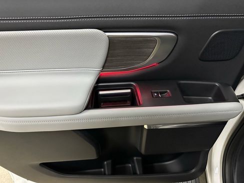 New 2025 Ford Expedition Max Platinum w/ Platinum Ultimate Package image 32