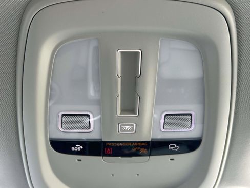 New 2026 Volvo XC90 B6 Ultra image 29