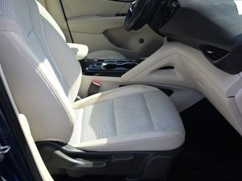 Used 2023 Buick Envision Preferred image 11