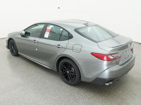 New 2026 Toyota Camry SE FWD image 9