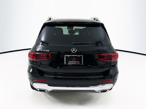 New 2026 Mercedes-Benz GLB 250 image 7