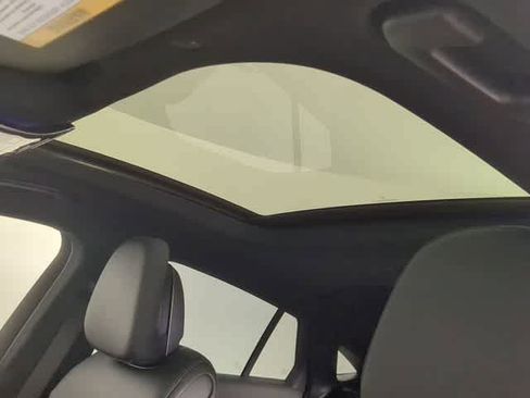 Used 2026 Mercedes-Benz GLC 300 4MATIC image 20