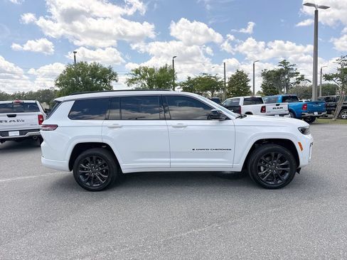New 2026 Jeep Grand Cherokee L Limited AWD/4WD image 2
