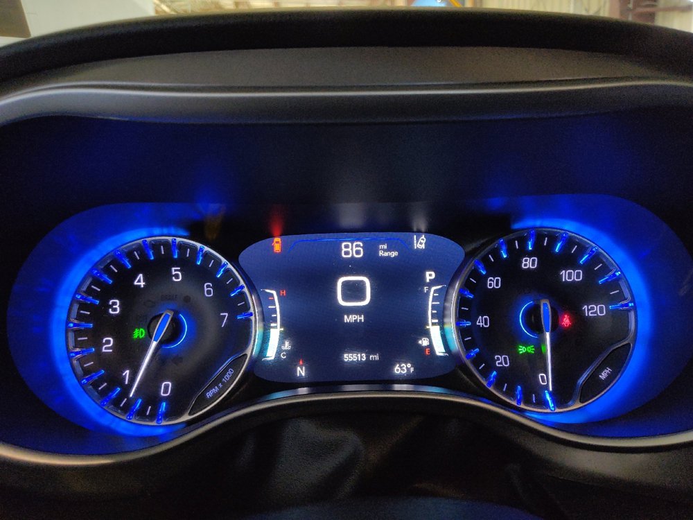 Used 2024 Chrysler Pacifica Touring-L FWD image 23