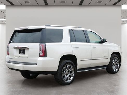 Used 2015 GMC Yukon Denali w/ Open Road Package image 5