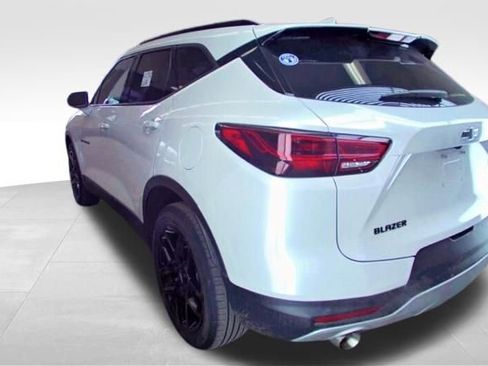 Used 2024 Chevrolet Blazer LT w/ Convenience Package image 6