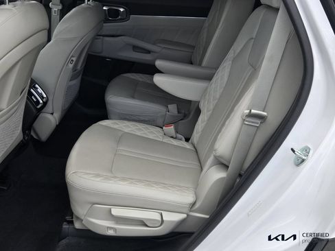Certified 2023 Kia Sorento SX AWD/4WD image 11