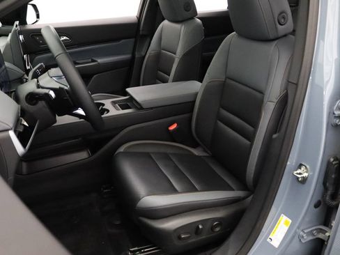 Used 2025 Honda Prologue Touring image 2