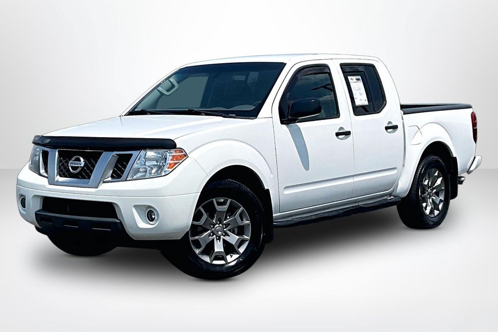 Used 2020 Nissan Frontier 2WD Crew Cab image 3