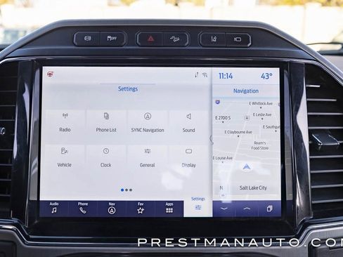 Used 2022 Ford F350 Platinum w/ FX4 Off-Road Package image 37