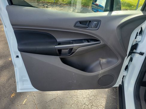 Used 2023 Ford Transit Connect XL image 15