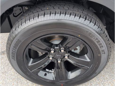 Used 2024 RAM 1500 Classic Warlock image 9