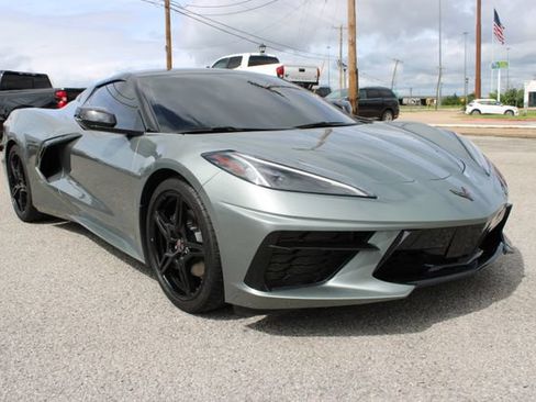 Used 2023 Chevrolet Corvette Stingray Convertible w/ 1LT RWD image 3