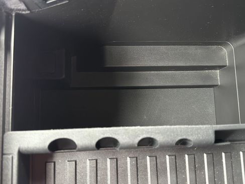 Used 2017 Ford F350 Lariat w/ Chrome Package image 35