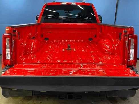 Used 2025 Ford F350 XLT image 11