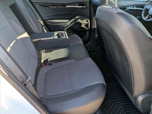 Used 2023 Kia Seltos S image 19