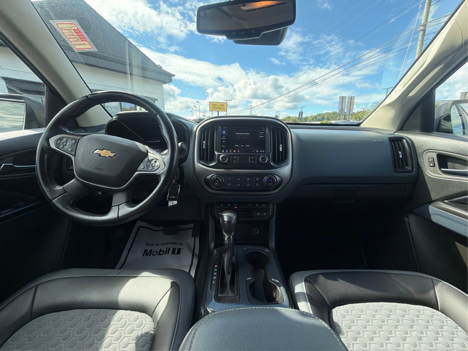 Used 2022 Chevrolet Colorado Z71 w/ Safety Package AWD/4WD image 26