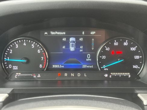 Certified 2022 Ford Explorer XLT image 26