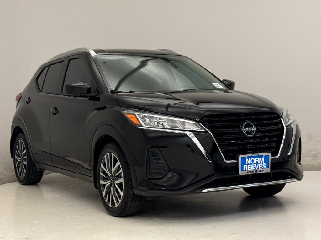 Used 2024 Nissan Kicks SV FWD image 4