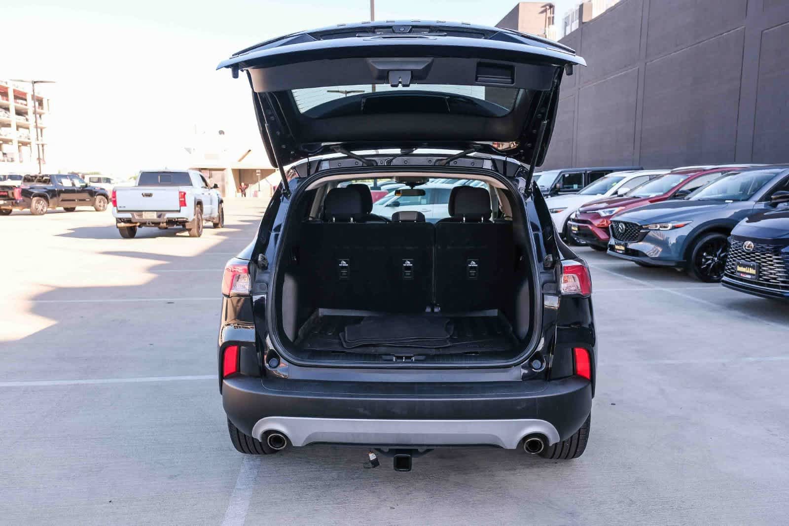 Used 2020 Ford Escape SE AWD/4WD image 28