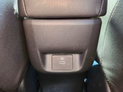 Certified 2025 Nissan Versa SR w/ Trunk Package image 10